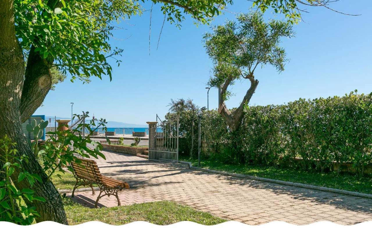 Freedom Village Soverato Marina Exteriér fotografie